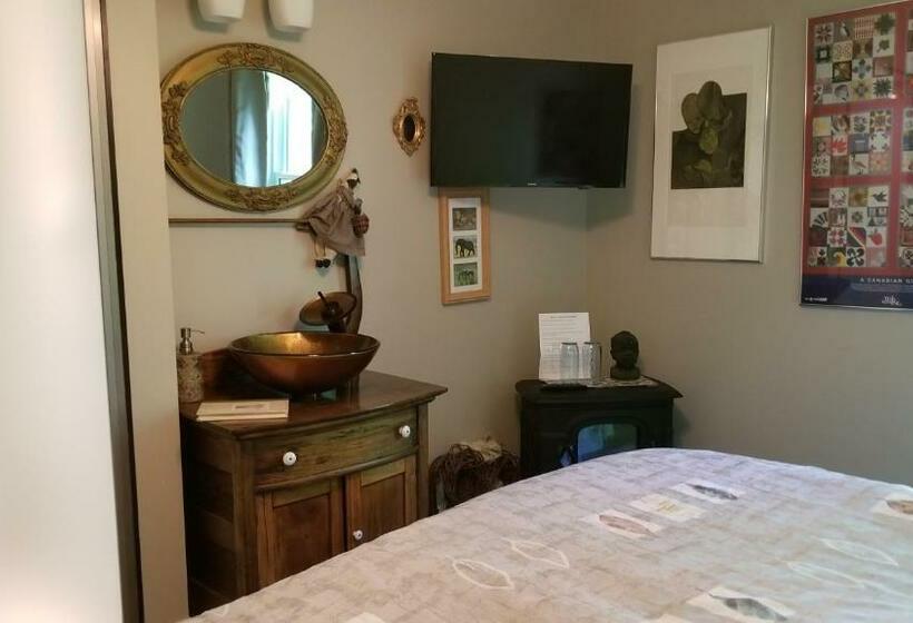 اتاق استاندارد, Bondy House Bed & Breakfast