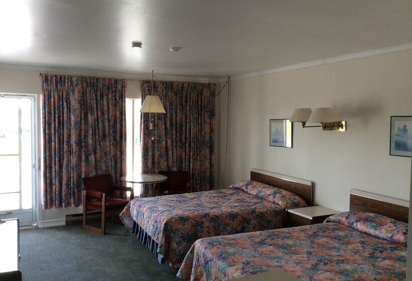 اتاق استاندارد با 2 تخت دوبل, Embassy Motel