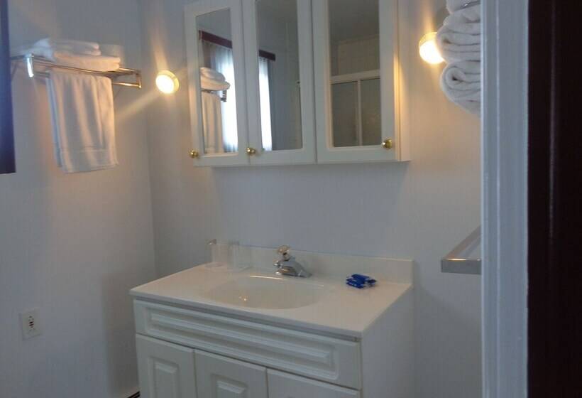 اتاق استاندارد با تخت دوبل, Happy Motel