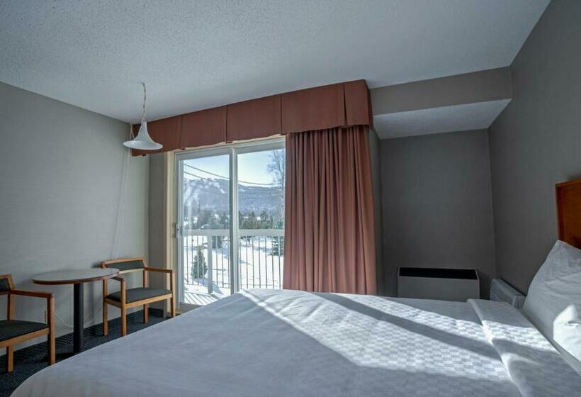 اتاق استاندارد با تخت دو نفره بزرگ, Bromont