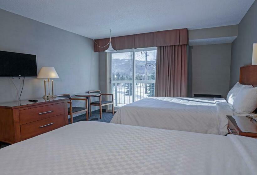 اتاق استاندارد با تخت دو نفره بزرگ, Bromont