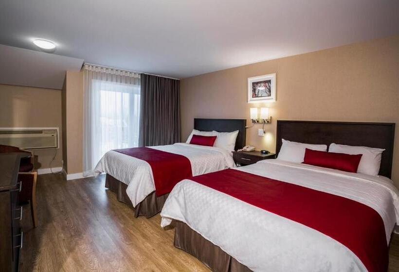 اتاق سوپریور با تخت دو نفره بزرگ, Bromont