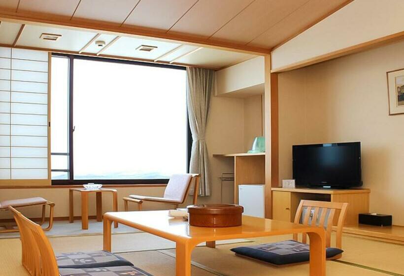 اتاق خانوادگی با سرویس بهداشتی مشترک, Iwate Yakehashiri Ikoinomura Iwate