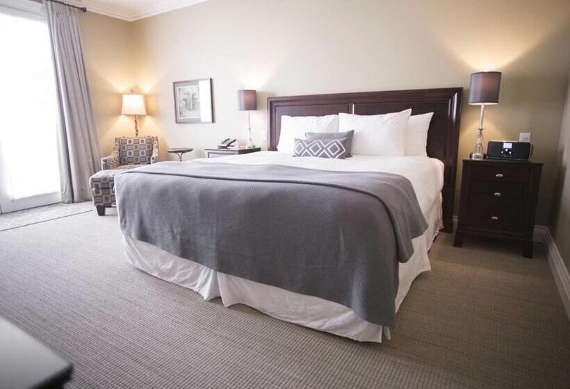 اتاق پرمیوم, 124 On Queen Hotel & Spa