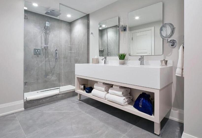 اتاق لوکس با تخت بزرگ, 124 On Queen Hotel & Spa