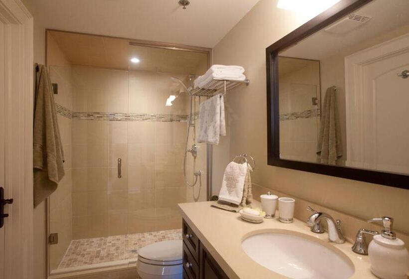 ویلای 2 خوابه, 124 On Queen Hotel & Spa