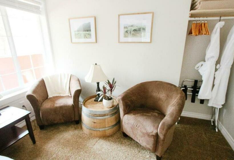اتاق استاندارد با چشم‌انداز باغ, The Inn At The Ninth Hole Bed & Breakfast