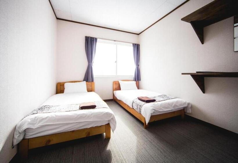 اتاق استاندارد, Hakuba Cortina Lodge