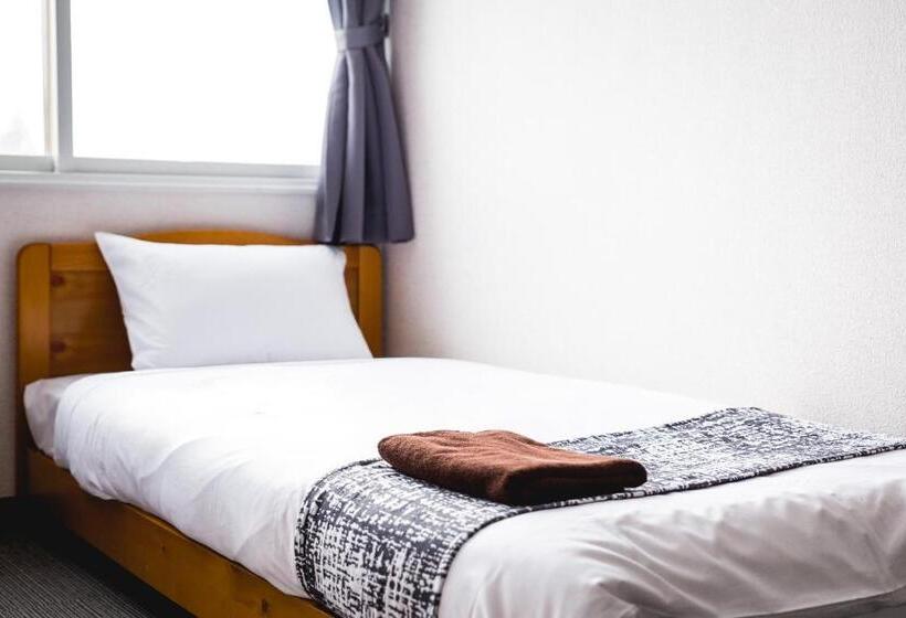 اتاق استاندارد یک نفره, Hakuba Cortina Lodge