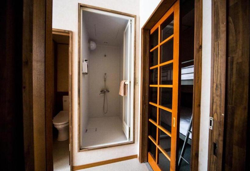 اتاق خانوادگی, Hakuba Cortina Lodge