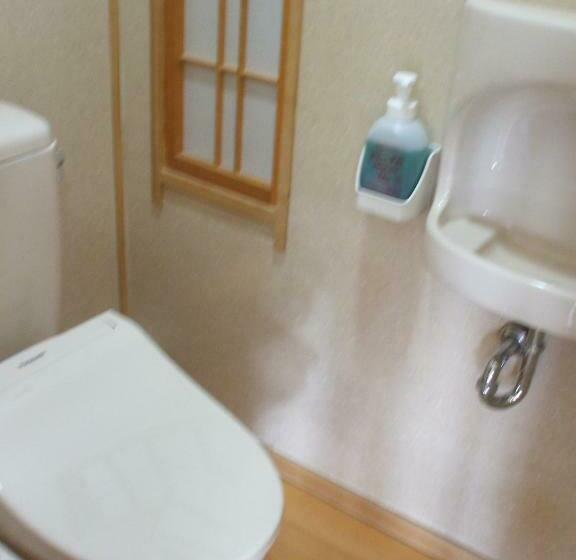 اتاق استاندارد با سرویس بهداشتی مشترک, Annex Fujiya Ryokan