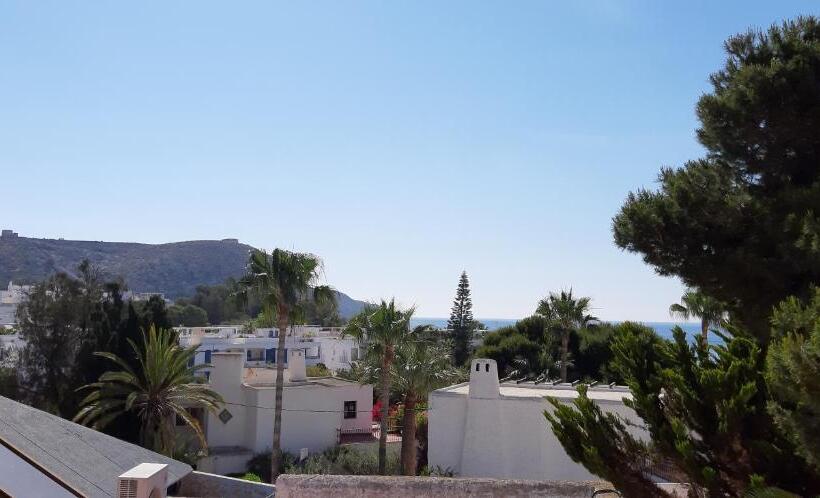 اتاق سوپریور با چشم‌انداز دریا, Family Agua Amarga