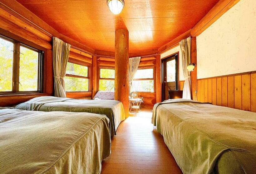اتاق استاندارد سه نفره, Hakuba Pension & Log Hotel Meteor