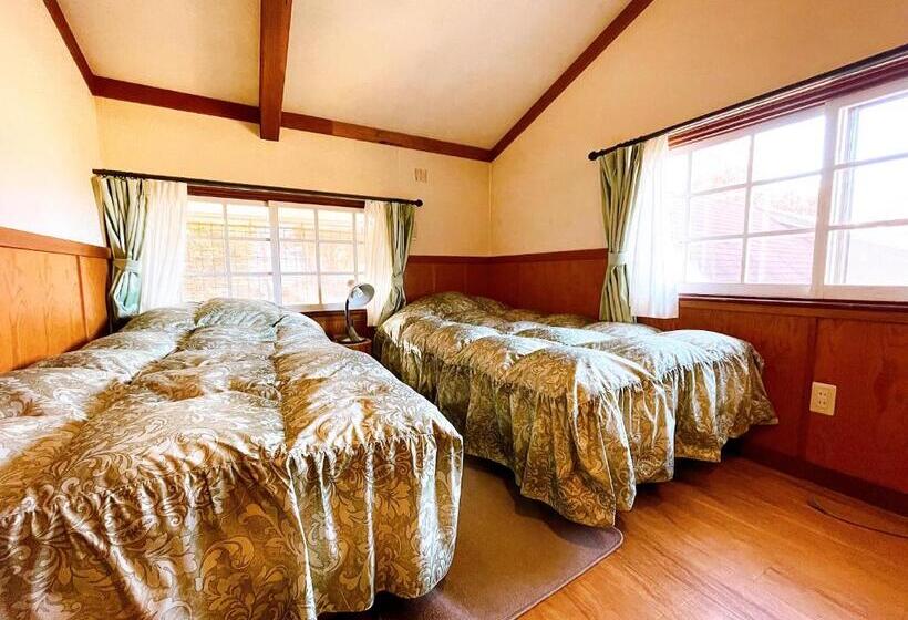 اتاق استاندارد چهار تخته, Hakuba Pension & Log Hotel Meteor
