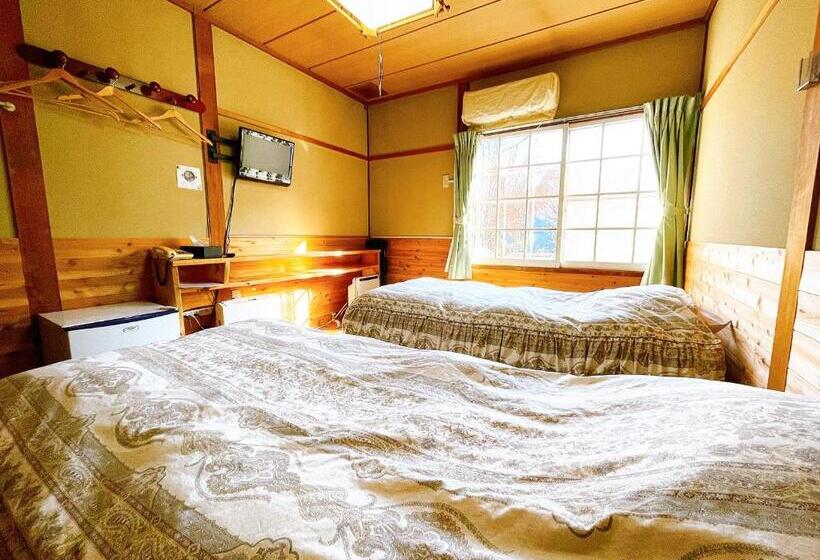 اتاق استاندارد با سرویس بهداشتی مشترک, Hakuba Pension & Log Hotel Meteor