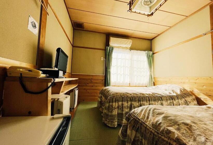 اتاق استاندارد با سرویس بهداشتی مشترک, Hakuba Pension & Log Hotel Meteor