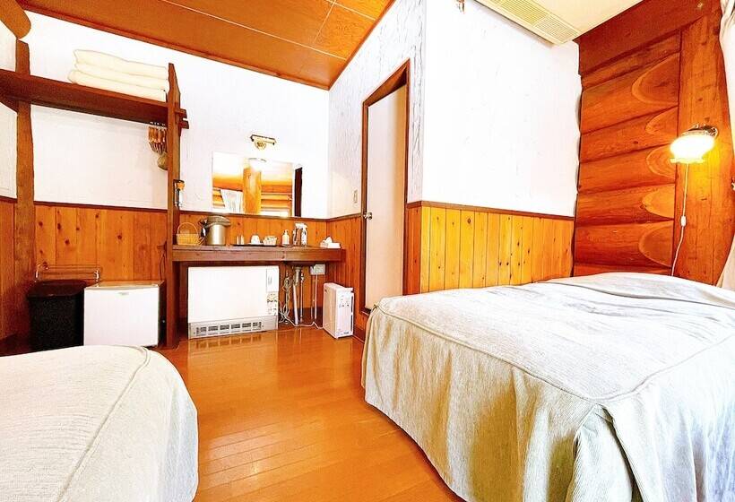 اتاق لوکس سه تخته, Hakuba Pension & Log Hotel Meteor