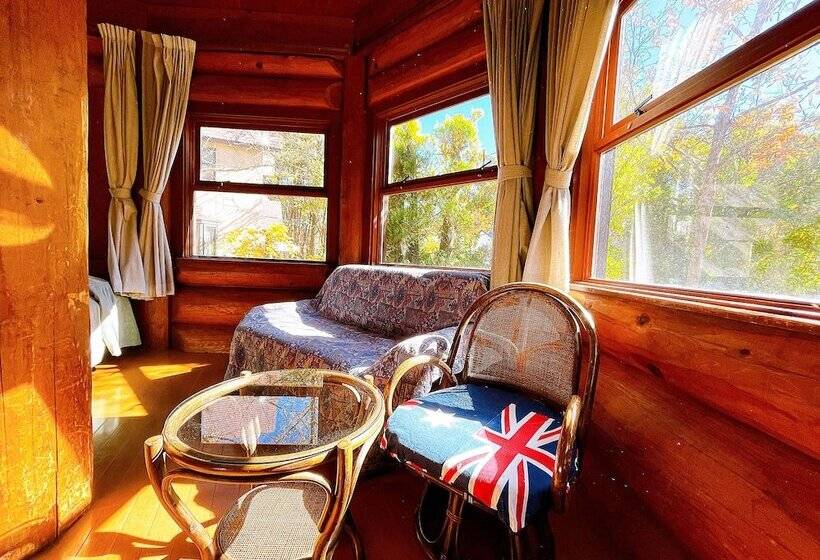 اتاق لوکس سه تخته, Hakuba Pension & Log Hotel Meteor
