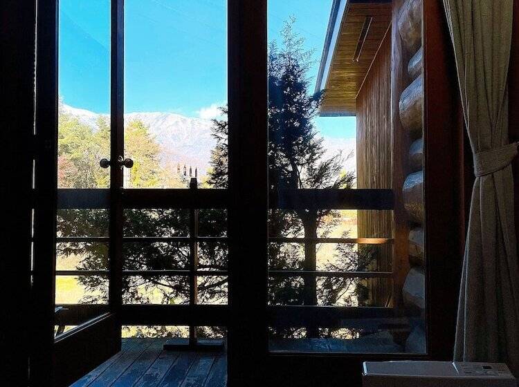 اتاق لوکس, Hakuba Pension & Log Hotel Meteor