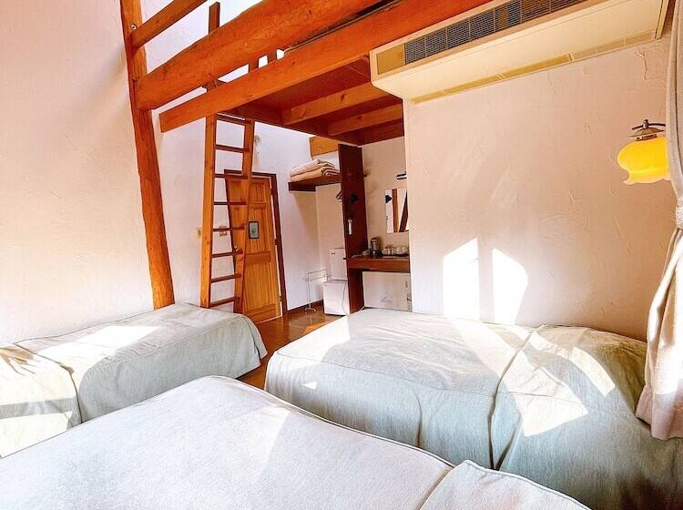 اتاق استاندارد سه نفره, Hakuba Pension & Log Hotel Meteor