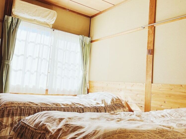 اتاق استاندارد با سرویس بهداشتی مشترک, Hakuba Pension & Log Hotel Meteor