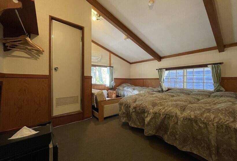 اتاق استاندارد سه نفره, Hakuba Pension & Log Hotel Meteor