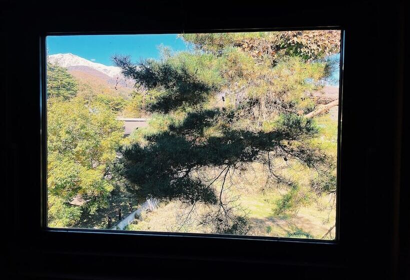 اتاق استاندارد, Hakuba Pension & Log Hotel Meteor