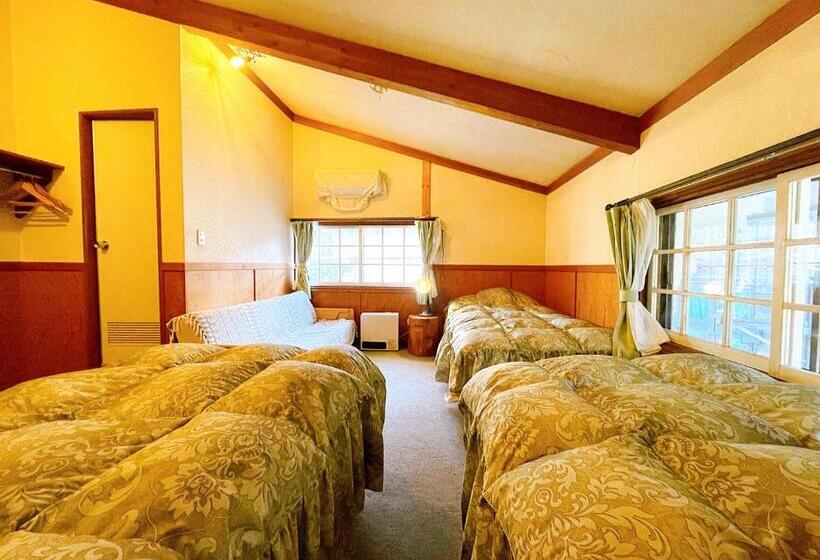 اتاق استاندارد سه نفره, Hakuba Pension & Log Hotel Meteor