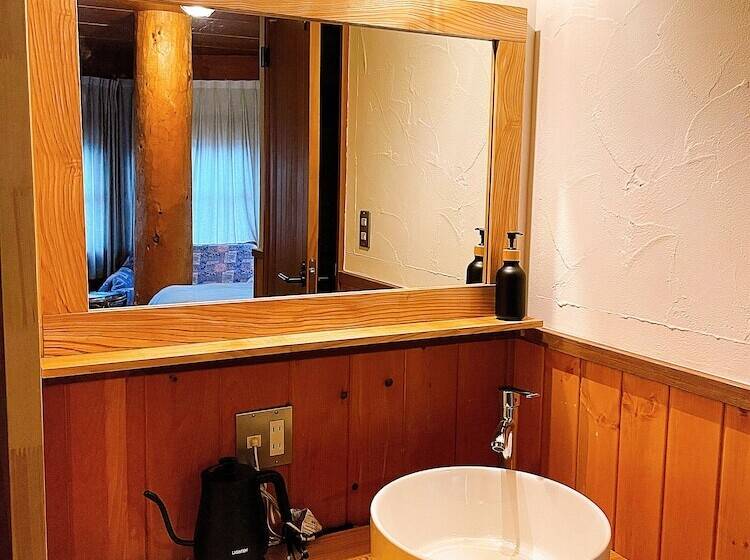 اتاق استاندارد سه نفره, Hakuba Pension & Log Hotel Meteor