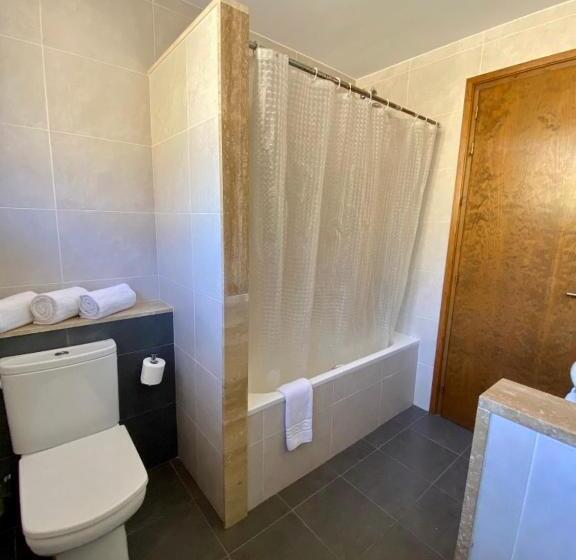 اتاق استاندارد چهار تخته, Campalans Hotel Rural Bungalows Mobilhomes