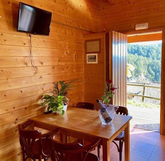 بانگلوی استاندارد, Campalans Hotel Rural Bungalows Mobilhomes