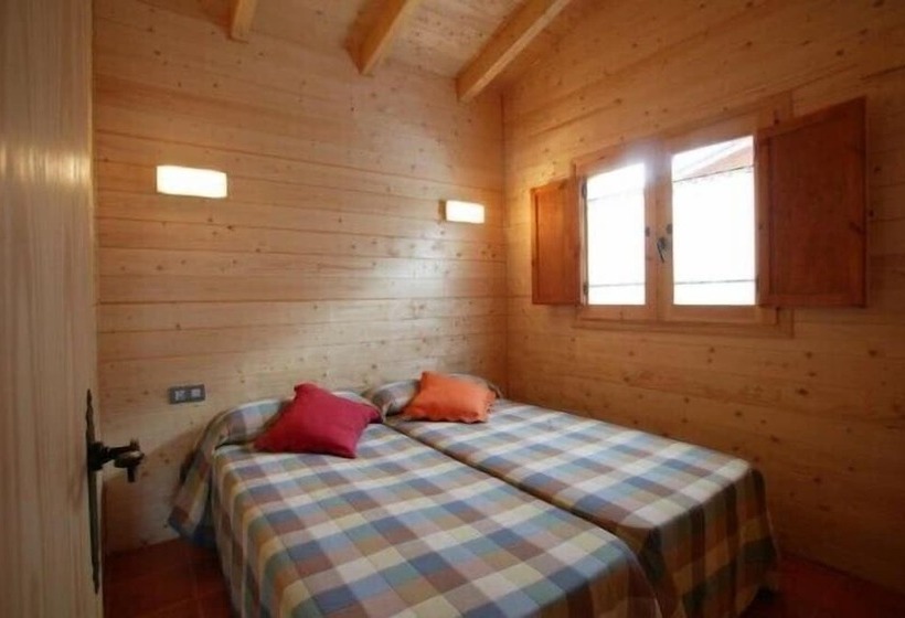 بانگلوی استاندارد, Campalans Hotel Rural Bungalows Mobilhomes