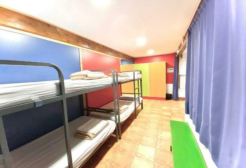 تختخواب در اتاق مشترک, Hostel Albergue Paradiso