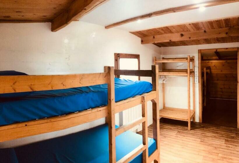 تختخواب در اتاق مشترک, Hostel Albergue Paradiso