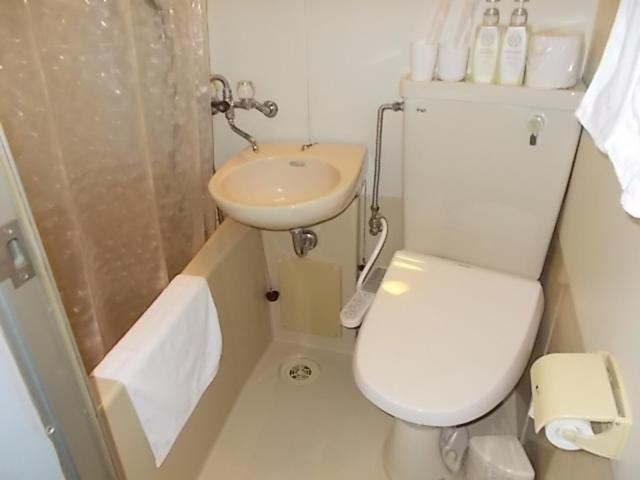 اتاق استاندارد یک نفره, Avanti