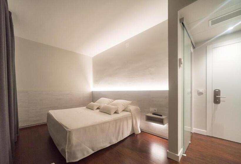 اتاق استاندارد با تخت بزرگ, El Pi De Sant Just   Habitacions I Apartaments