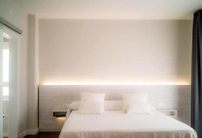 اتاق استاندارد با تخت بزرگ, El Pi De Sant Just   Habitacions I Apartaments