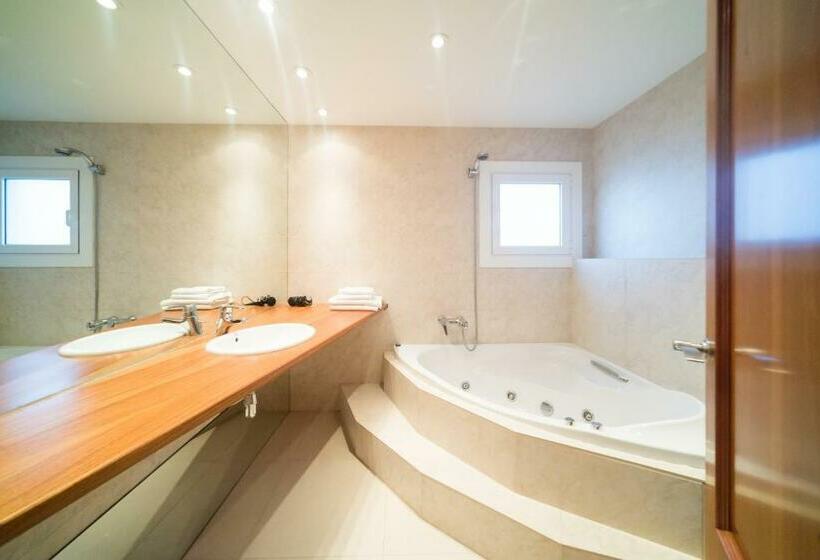سوییت, El Pi De Sant Just   Habitacions I Apartaments