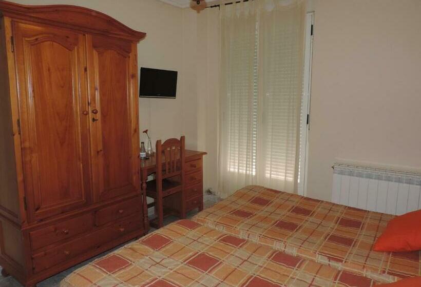 اتاق استاندارد, Hostal Sali