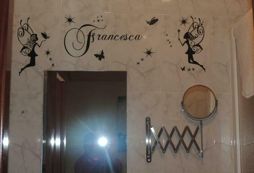 اتاق استاندارد, Hostal Sali