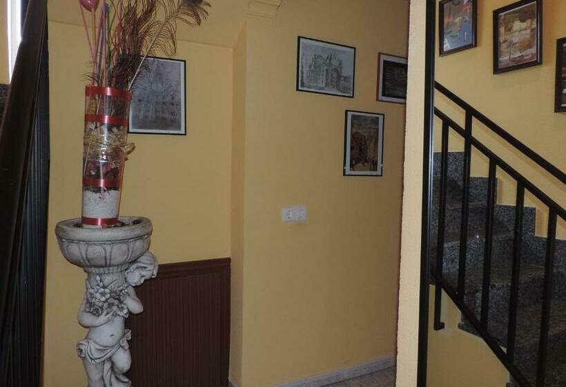 اتاق استاندارد, Hostal Sali