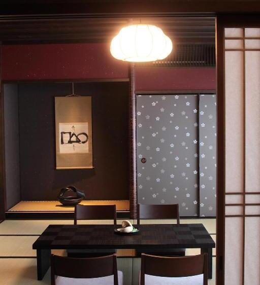 סוויטה אקזקיוטיב, Kizashi The Suite 京都祇園