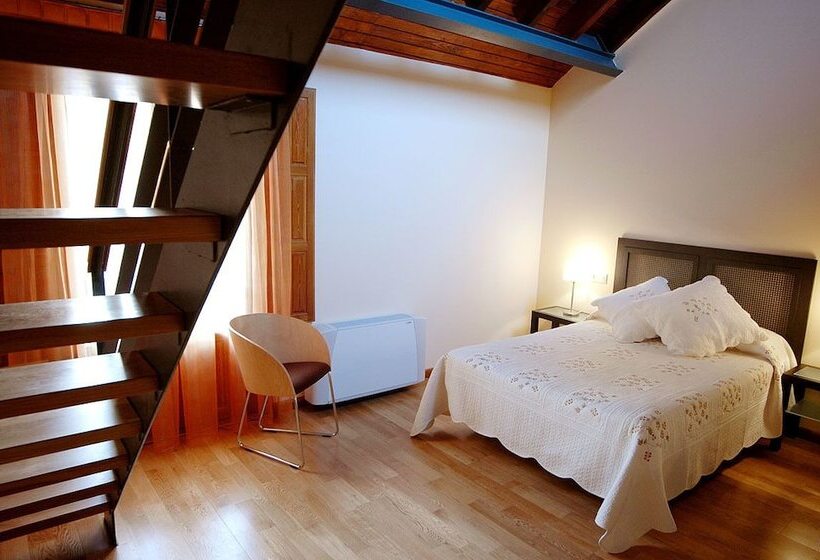 اتاق دوبلکس, La Casa Del Cubón