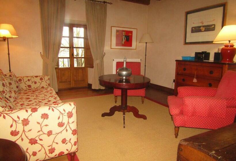 سوییت, Rural Palacio De Prelo