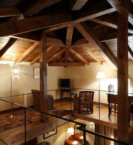 سوییت, Rural Palacio De Prelo