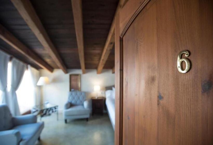 سوییت, Sa Bisbal  Turismo De Interior