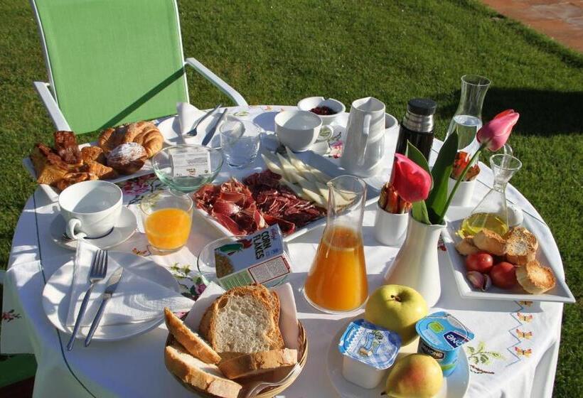 سوییت جونیور, Mas Vilosa Bed And Breakfast