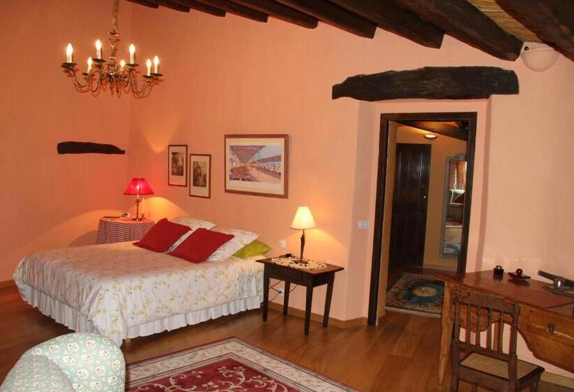 سوییت جونیور, Mas Vilosa Bed And Breakfast