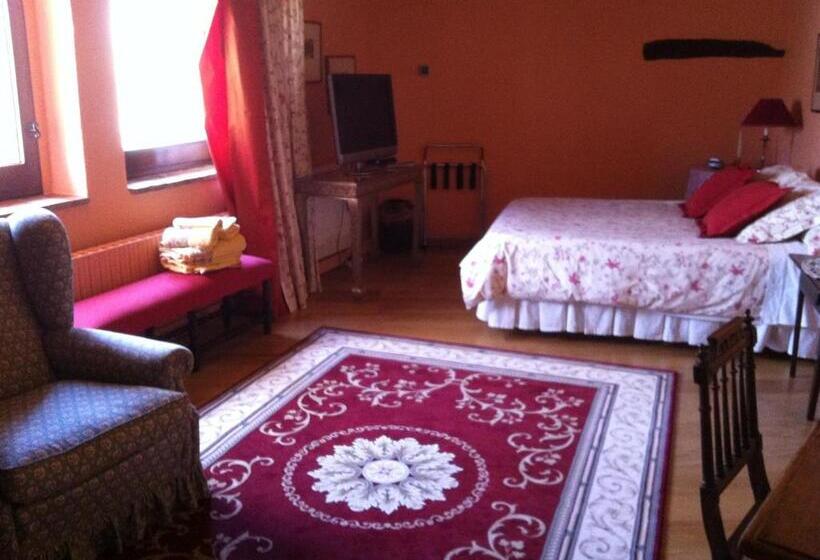 سوییت جونیور, Mas Vilosa Bed And Breakfast