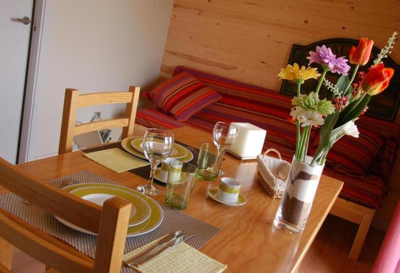 بانگلوی استاندارد, Camping Terra Alta